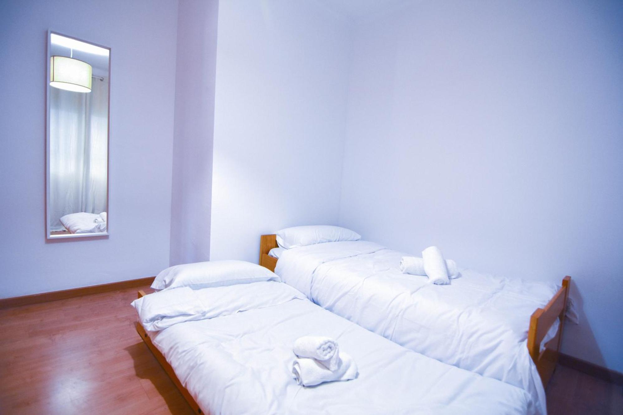 Ferienwohnung Touch The Sky L’Hospitalet de Llobregat Exterior foto
